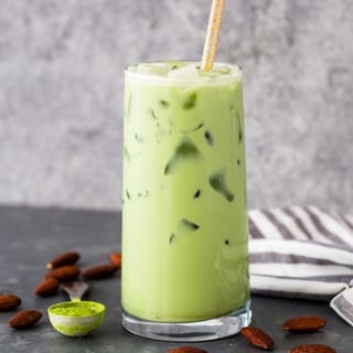 Iced Matcha Latte